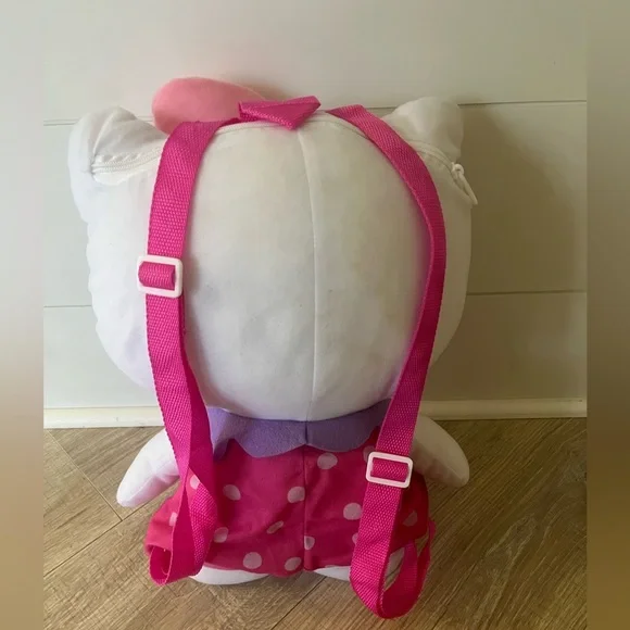 Hello Kitty Backpack - Picture 2 of 3